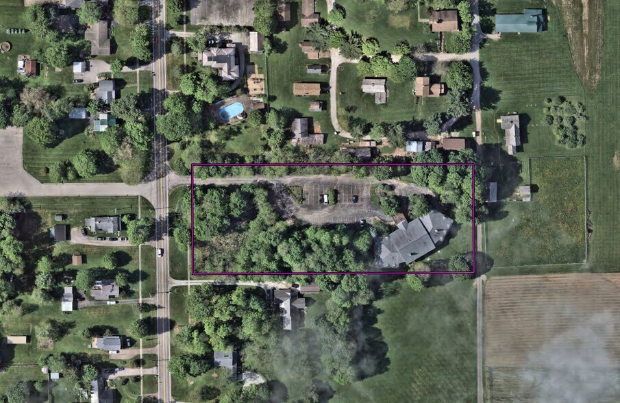 More Photos Of 14707 S Cheshire St, Burton Hotel For Sale