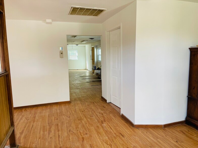 More Photos Of 9066 Baltimore Ave, College Park Storefront Retail Residential For Lease