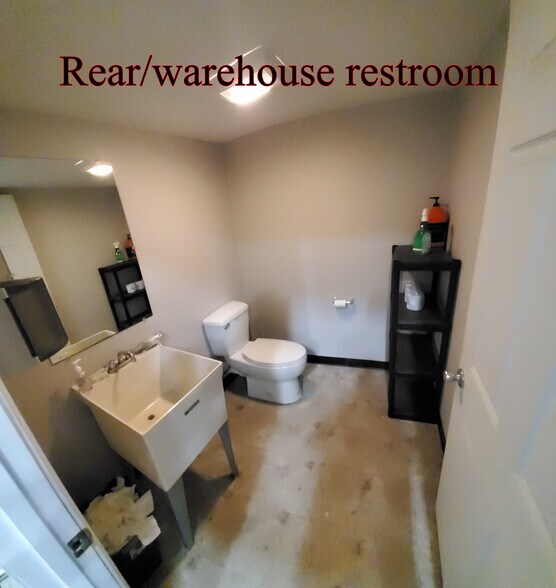 More Photos Of 22 Gauthier Rd, Epsom Industrial For Lease