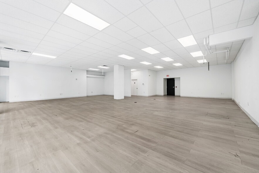 More Photos Of 125 NE 32nd St, Miami Apartments For Lease