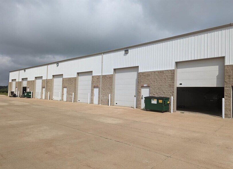 More Photos Of 1204-1254 Independence Ct, Washington Industrial For Sale