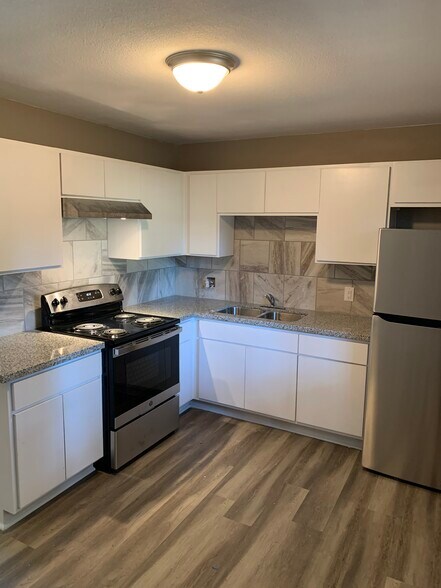 More Photos Of 120 S FM 356, Onalaska Apartments For Sale