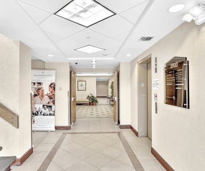 More Photos Of 2900 W Cypress Creek Rd, Fort Lauderdale Office For Sale