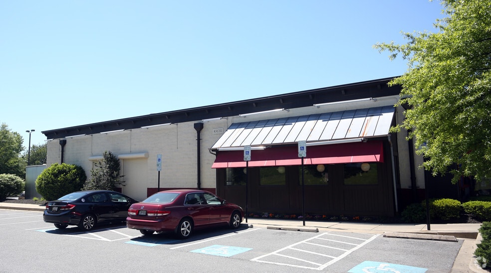 More Photos Of 4470 Long Gate Pky, Ellicott City Restaurant For Lease