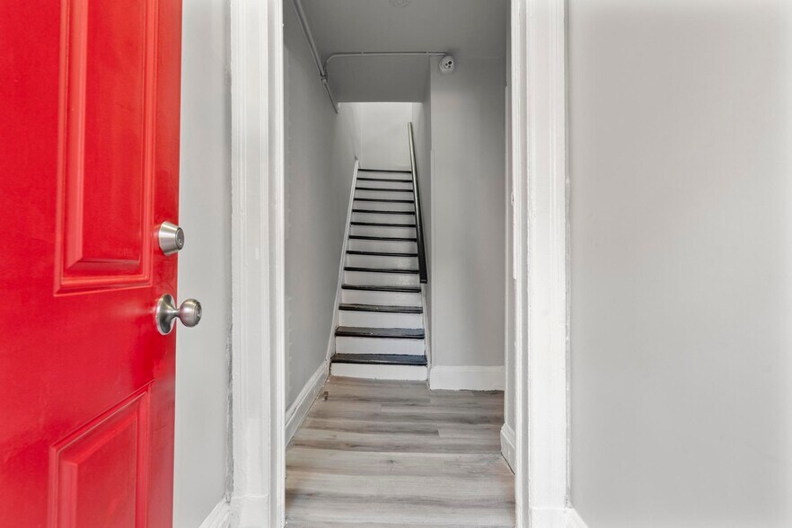 More Photos Of 127-131 Highland Ave, Yonkers Apartments For Sale