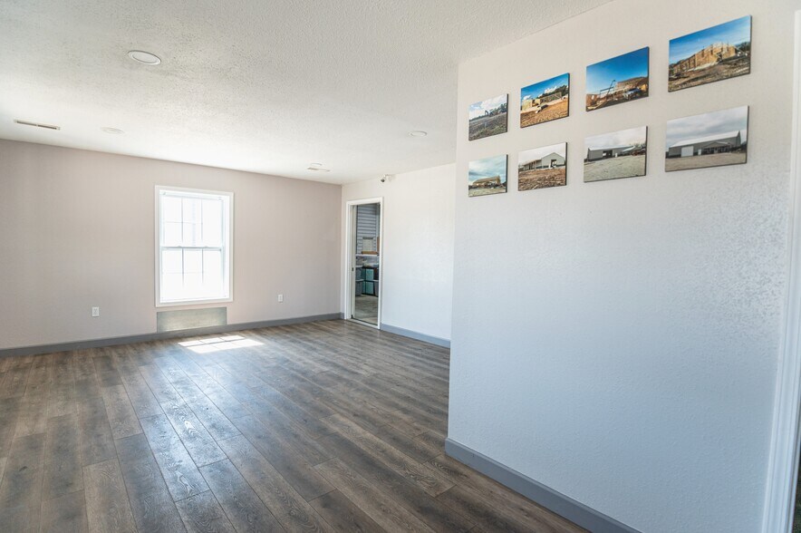 More Photos Of 18119 State Route O, Rolla Industrial For Sale