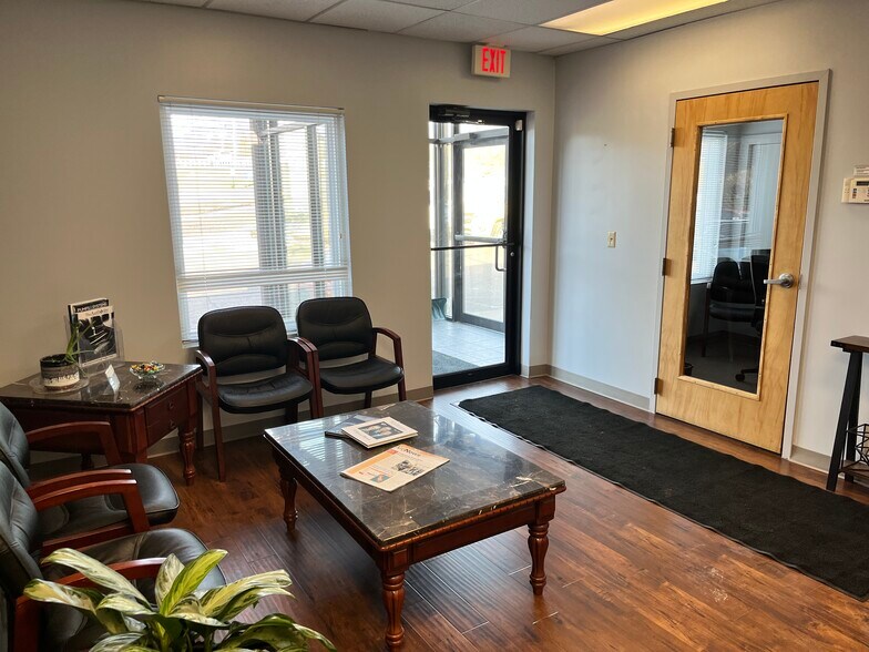 More Photos Of 5173 Campbell's Run Rd, Pittsburgh Office For Sale