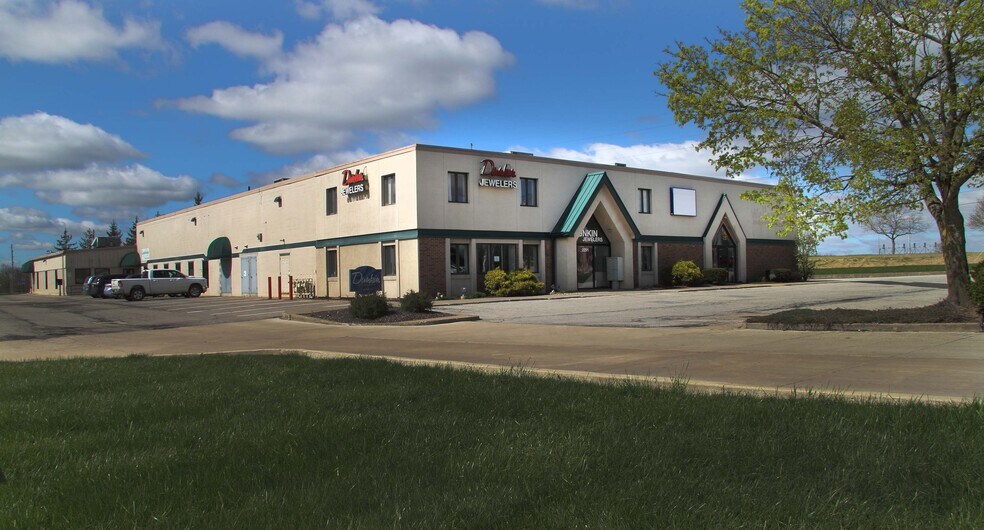 More Photos Of 2291 W 4th St, Mansfield Office For Lease