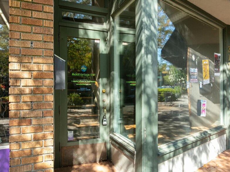 More Photos Of 317 N Main St, Hendersonville Storefront Retail Office For Sale