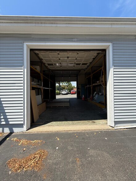 More Photos Of 541 Concord St, Framingham Freestanding For Sale