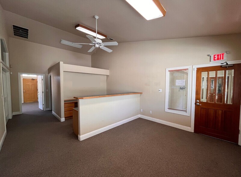 More Photos Of 3032 Silver Sage Dr, Carson City Medical For Lease