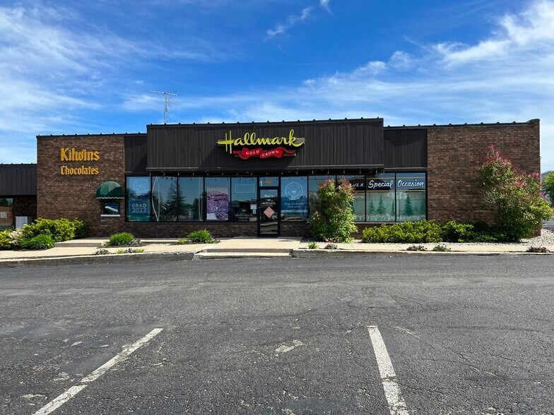 Primary Photo Of 1006 S Main St, Cheboygan Storefront For Sale