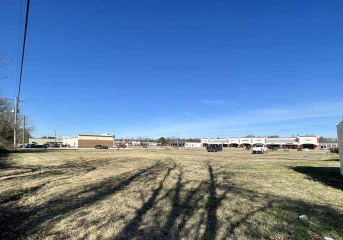 More Photos Of Lot 2-B East Parkway Dr, Russellville Land For Sale