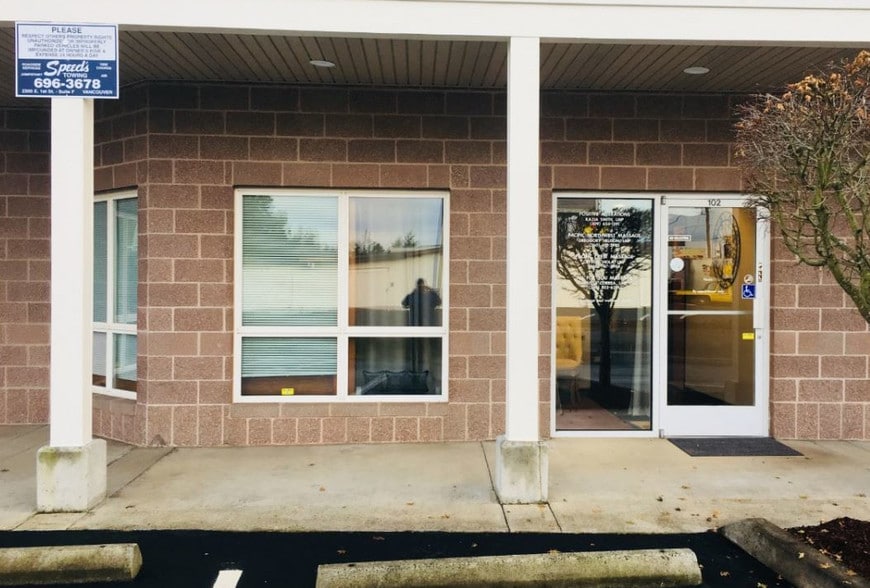 More Photos Of 717 NE 61st St, Vancouver Medical For Lease