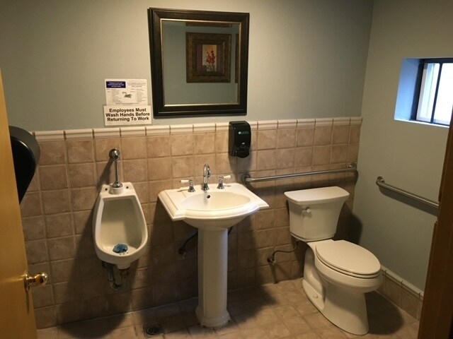 More Photos Of 106 E Main St, Grass Valley Restaurant For Sale