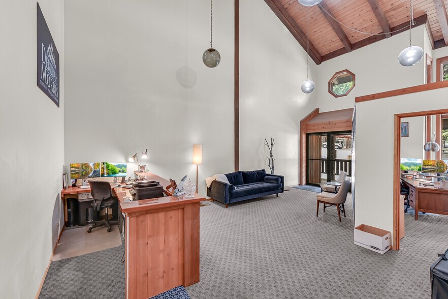 More Photos Of 874 Henry St, Arnold Office For Sale