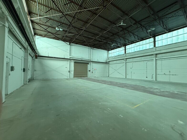 More Photos Of 2224 Industrial Dr, Bethlehem Warehouse For Lease