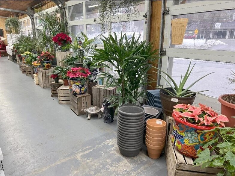 More Photos Of 535 US Route 302, Berlin Storefront For Sale