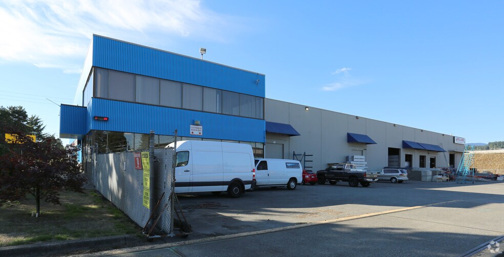 More Photos Of 2401 United Blvd, Coquitlam Warehouse For Sale
