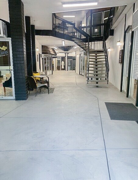 More Photos Of 2222 2nd St, Livermore Unknown For Lease