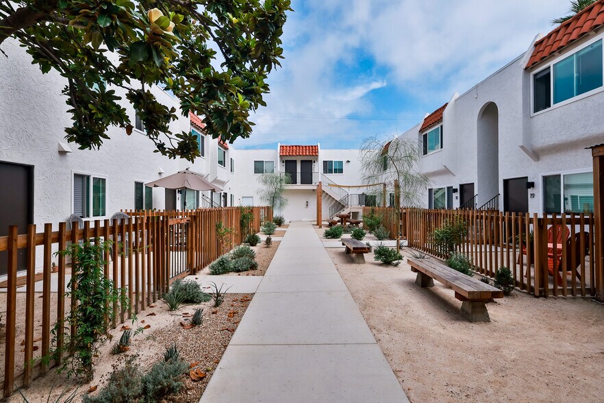 More Photos Of 330 S Horne St, Oceanside Apartments For Sale