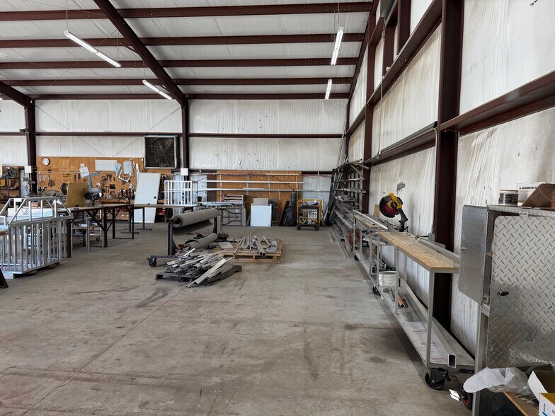 More Photos Of 9755 S. R. Florida 121 S, Macclenny Warehouse For Lease