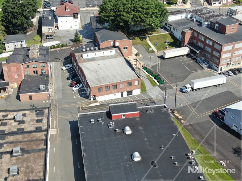 More Photos Of 6 Front Street Plaza, Mohnton Food Processing For Sale
