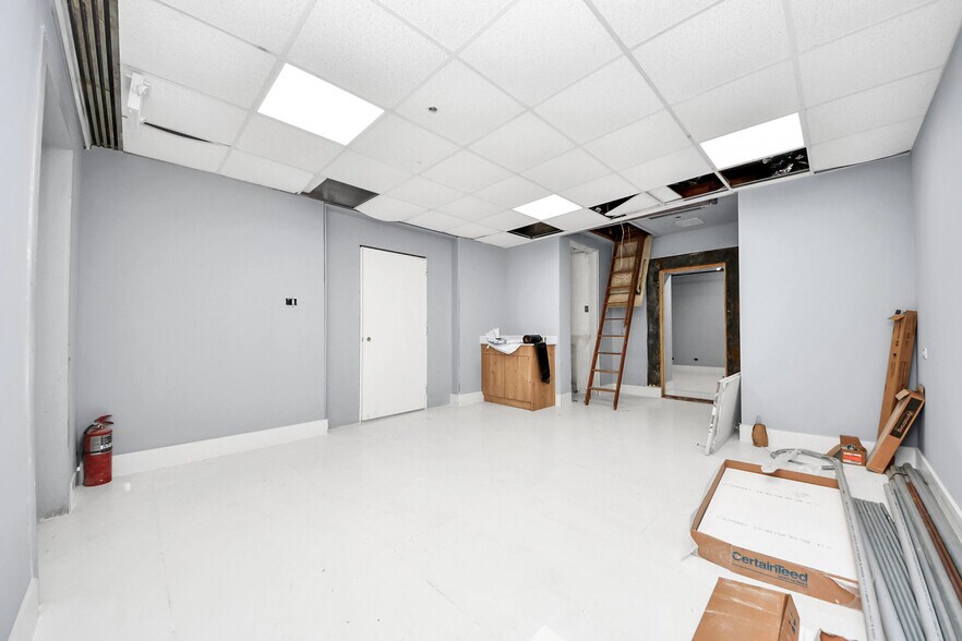 More Photos Of 1100 Jackson St, Richmond Freestanding For Sale