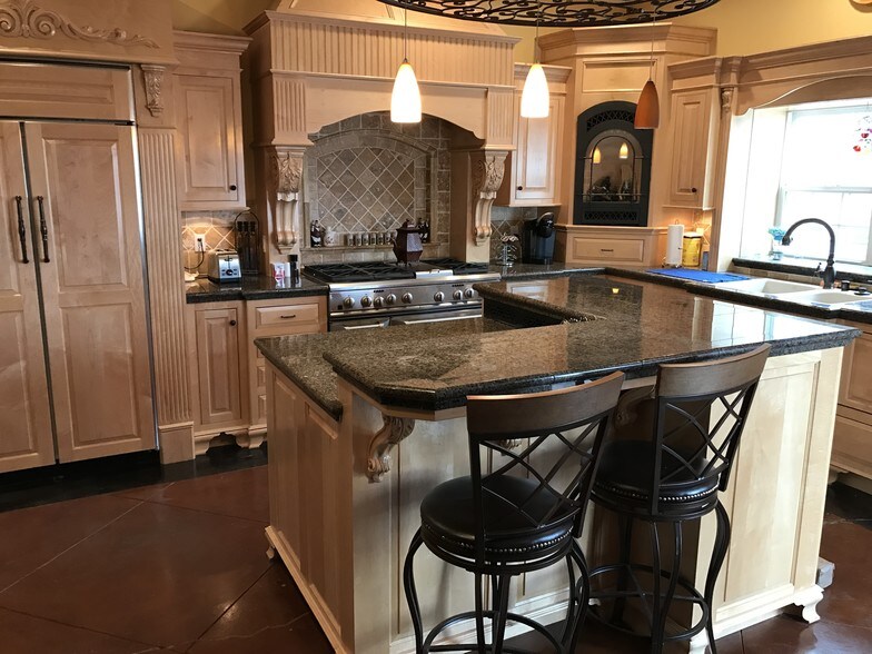 More Photos Of 428 N Curry St, Tehachapi Light Manufacturing For Lease