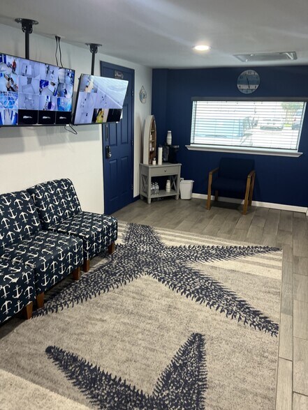 More Photos Of 120 Coad St, Fort Worth Warehouse For Lease