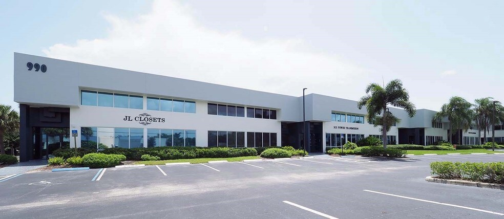 More Photos Of 990 S Rogers Cir, Boca Raton Manufacturing For Lease