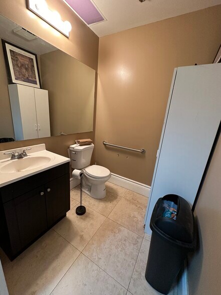 More Photos Of 2900 N Military Trl, Boca Raton Medical For Sale