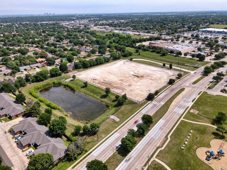 More Photos Of 3620 Sycamore School rd, Fort Worth Land For Sale