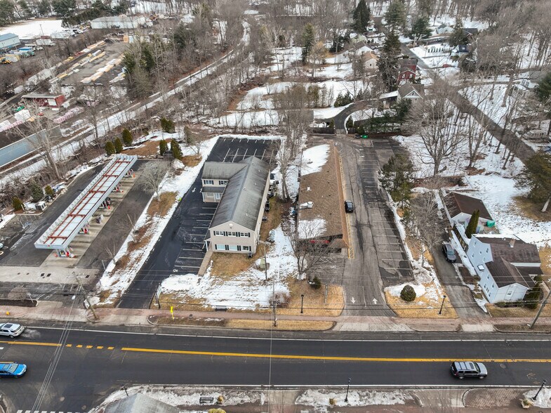 More Photos Of 460 W Main St, Cheshire Restaurant For Sale