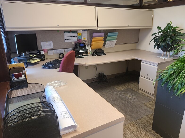 More Photos Of 1400 Merrill Ave, Wausau Medical For Sale