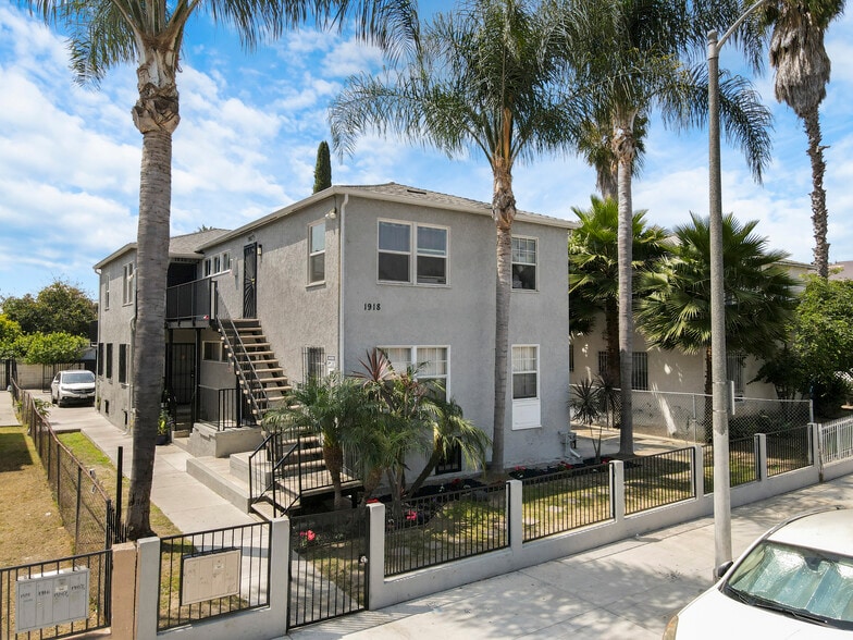 More Photos Of 1920 W 35th St, Los Angeles Multifamily For Sale