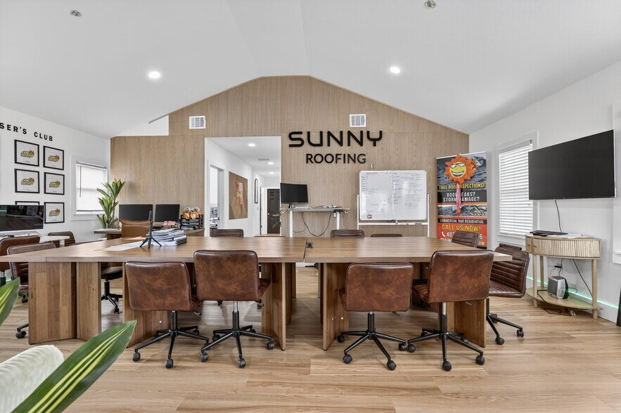 More Photos Of 1922 Hillcrest St, Orlando Office For Sale