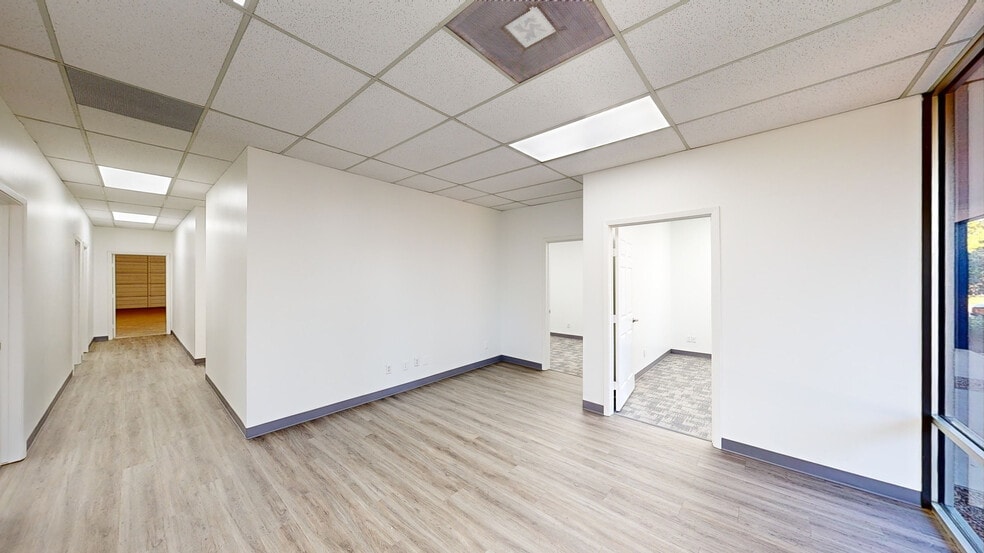 More Photos Of 2500 Central Pky, Houston Unknown For Lease