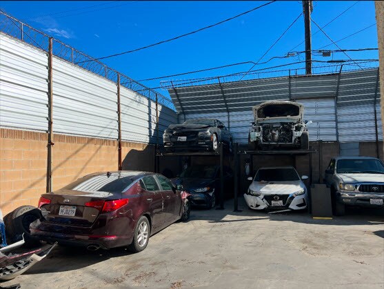 More Photos Of 6740 Crenshaw Blvd, Los Angeles Auto Repair For Lease