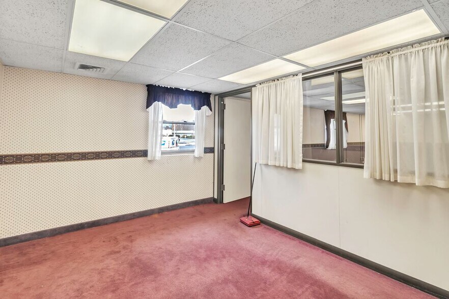 More Photos Of , West Springfield Unknown For Sale