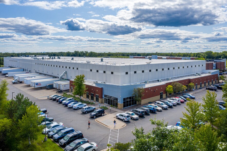 Primary Photo Of 3860 Pheasant Ridge Dr NE, Blaine Warehouse For Lease