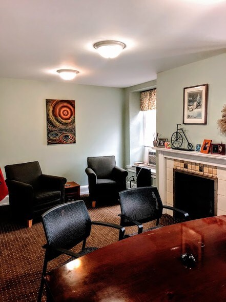 More Photos Of 203 W Chestnut St, West Chester Office For Lease