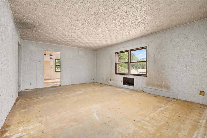 More Photos Of 170 Round House St, Braidwood Apartments For Sale