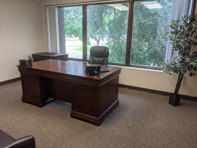 More Photos Of 2401 Gull Rd, Kalamazoo Office For Sale
