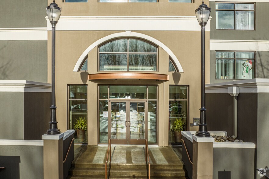 More Photos Of 1717 NE 42nd Ave, Portland Office For Lease