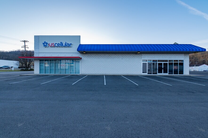 More Photos Of 1451 Earl L Core Rd, Morgantown Storefront Retail Office For Lease