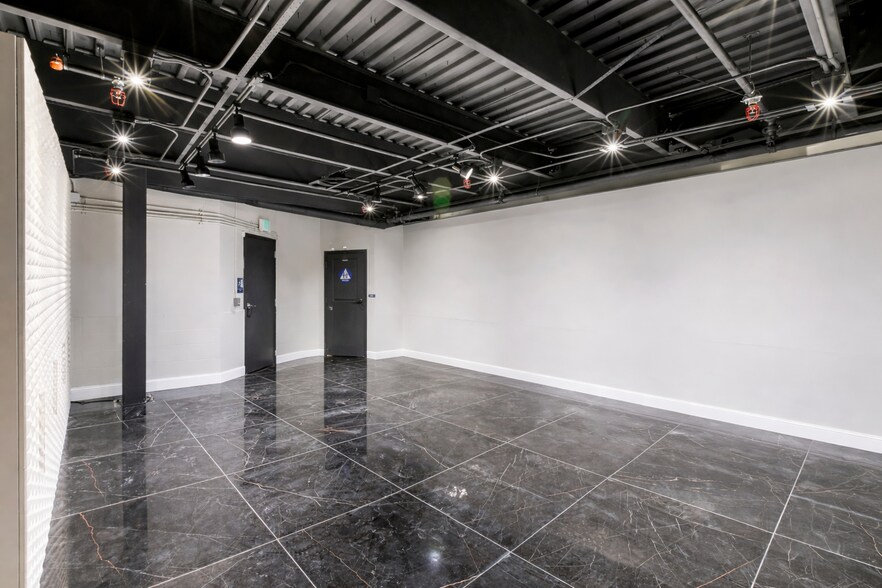 More Photos Of 1645-1649 Mission St, San Francisco Loft Creative Space For Sale