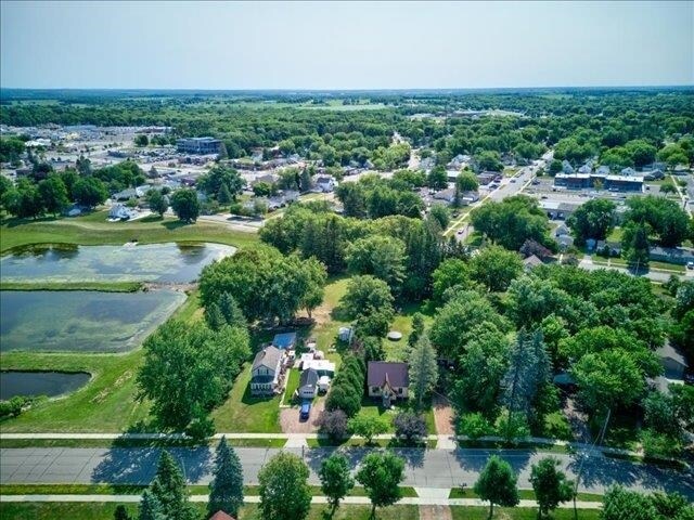 More Photos Of 702 Chestnut Ave, Marshfield Land For Sale