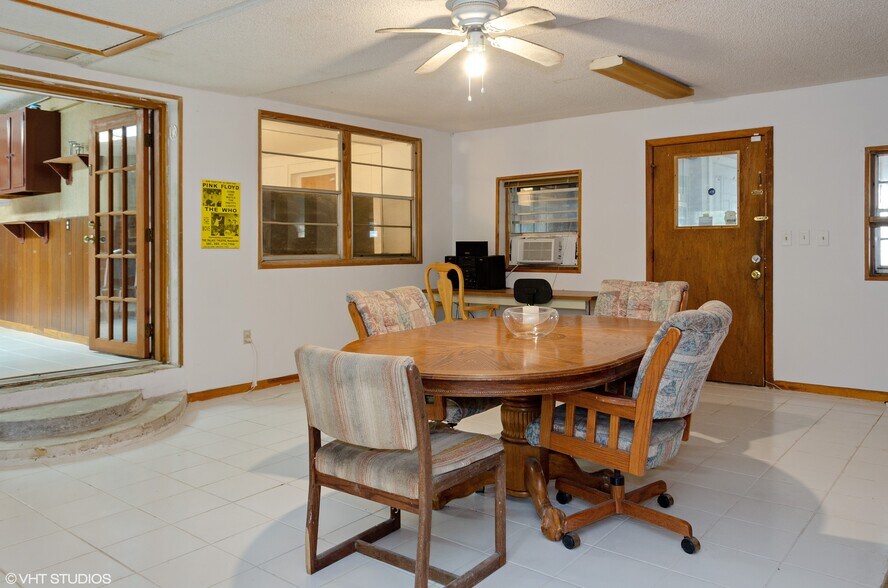 More Photos Of 5419 Woodcrest Rd, Jacksonville Apartments For Sale