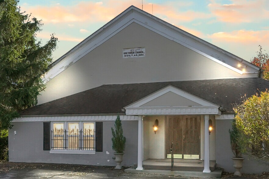 More Photos Of 24460 Adams Rd, South Bend Restaurant For Sale